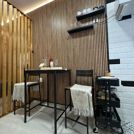 Appartamento Vistalegre! Pequeno Y Fantastico Loft Cerca Del Metro Madrid Esterno foto