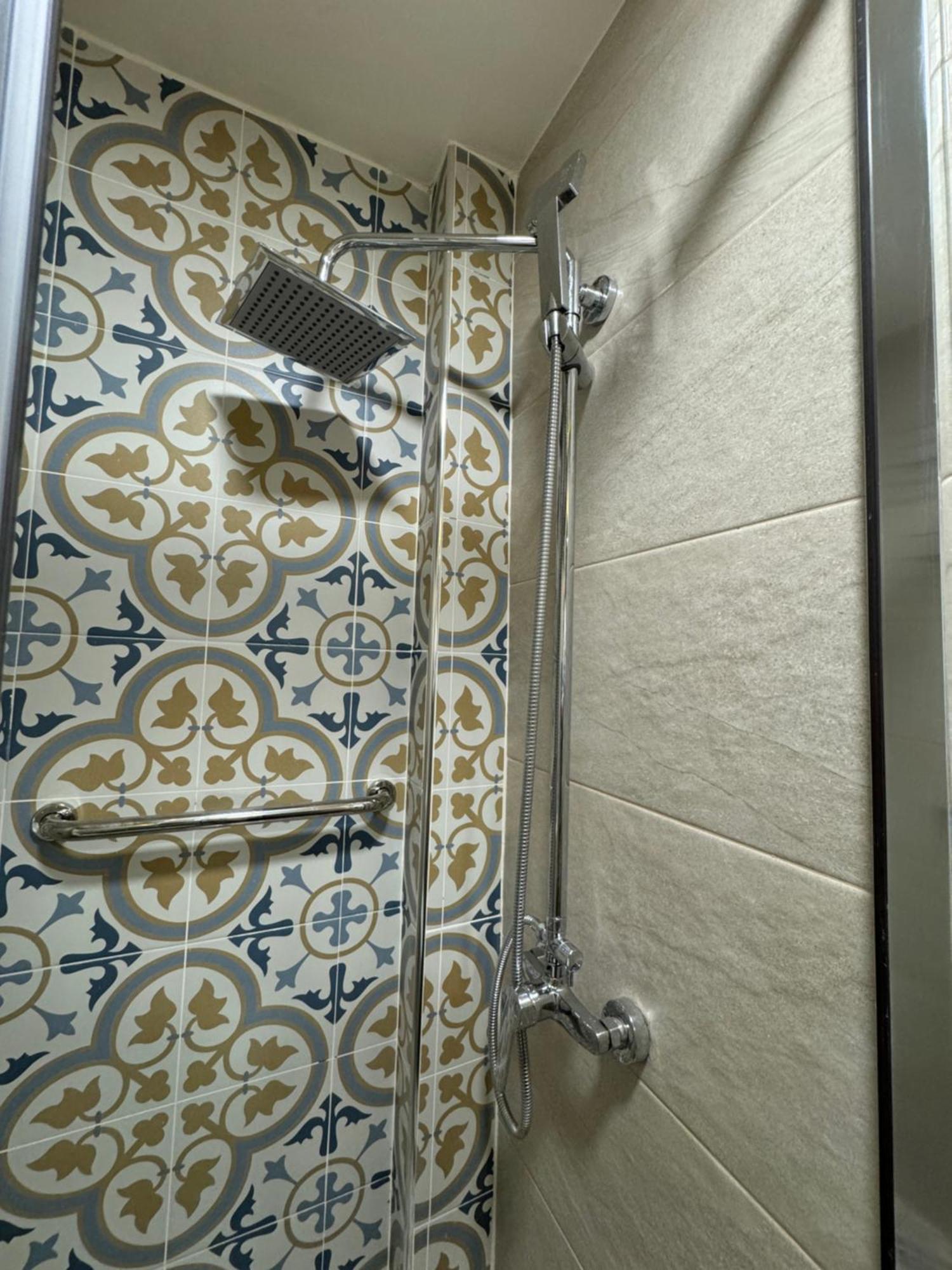 Appartamento Vistalegre! Pequeno Y Fantastico Loft Cerca Del Metro Madrid Esterno foto
